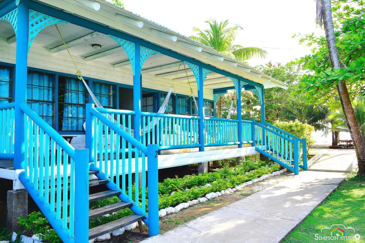 Arenas Beach Hotel Corn Island Exterior photo